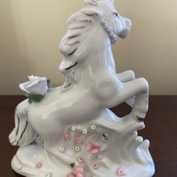 Vintage Unicorn with Flowers Porcelain Figurine - Picture 3 of 9